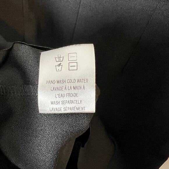 Tobi Scalloped Hem Short Sleeve Black Mini Dress Size Small - Picture 6 of 8